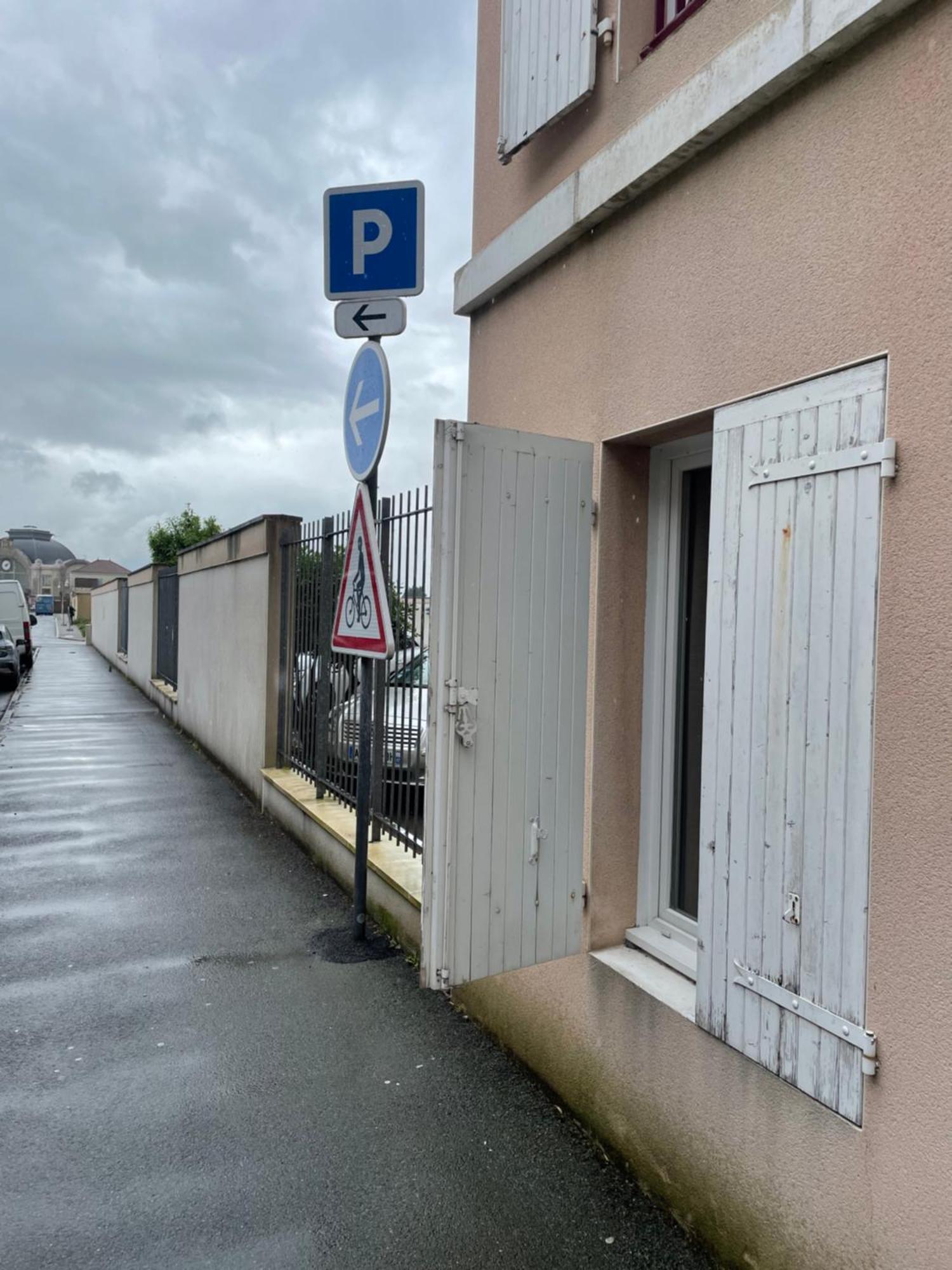Апартаменты T2 Cosy Port De Plaisance Parking-Wifi Gratuit Рошфор Экстерьер фото